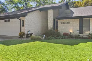 3402 Hialeah Dr, Arlington, TX 76017 - Photo 2