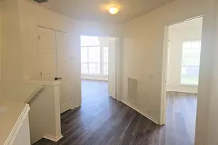 885 Stafford Station Dr, Saginaw, TX 76131 - Photo 18