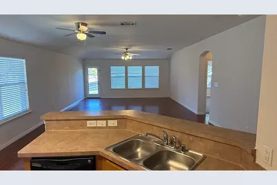 519 Creekside Drive, Princeton, TX 75407 - Photo 8