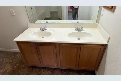 519 Creekside Drive, Princeton, TX 75407 - Photo 14