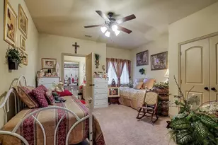 636 Possom Trot Hollow Rd, Whitewright, TX 75491 - Photo 32