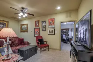 636 Possom Trot Hollow Rd, Whitewright, TX 75491 - Photo 16