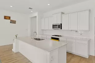 14621 Marrowglen Rd, Fort Worth, TX 76052 - Photo 6