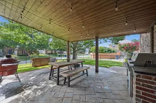 502 Yaupon Dr, Garland, TX 75044 - Photo 34