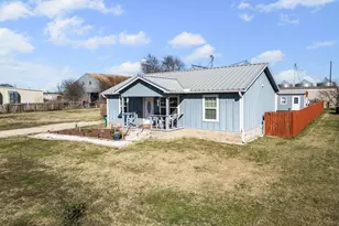 119 S Falls St, Mart, TX 76664 - Photo 36