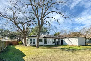 505 Bellevue Dr, Cleburne, TX 76033 - Photo 36