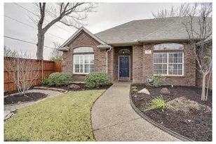 501 Coventry Dr, Grapevine, TX 76051 - Photo 2