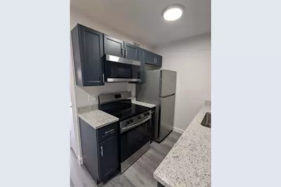 4859 Cedar Springs Road #136, Dallas, TX 75219 - Photo 8