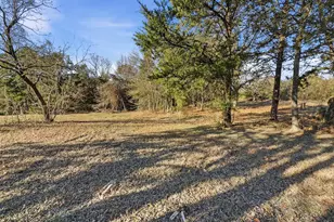 266 Bennett Rd, Ennis, TX 75119 - Photo 1