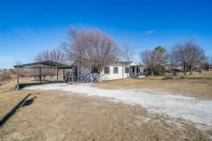 5912 Kentucky St, Joshua, TX 76058 - Photo 6