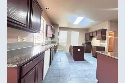 8801 Vernon Court, Plano, TX 75025 - Photo 10