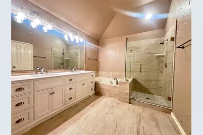 8801 Vernon Court, Plano, TX 75025 - Photo 18