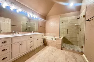 8801 Vernon Ct, Plano, TX 75025 - Photo 18