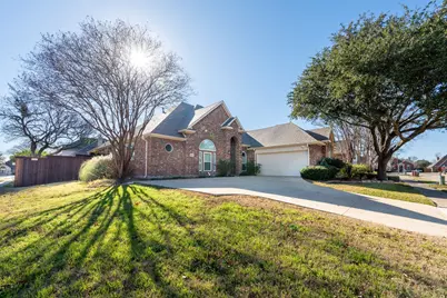 6605 Baycrest Circle, Sachse, TX 75048 - Photo 2