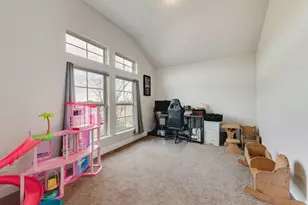 1202 Holly St, Cleburne, TX 76033 - Photo 16