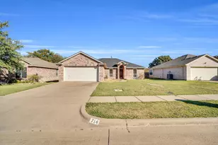 714 Green Acres Ln, Midlothian, TX 76065 - Photo 2
