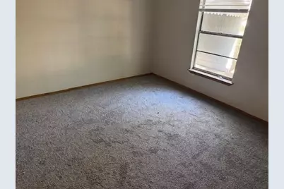 121 8th Street NE, Paris, TX 75460 - Photo 2