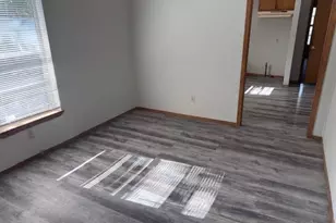 121 8th Street NE, Paris, TX 75460 - Photo 6