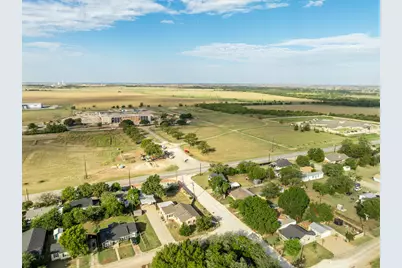 1500 W 10th Street, McGregor, TX 76657 - Photo 32
