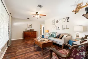 1500 W 10th St, McGregor, TX 76657 - Photo 6