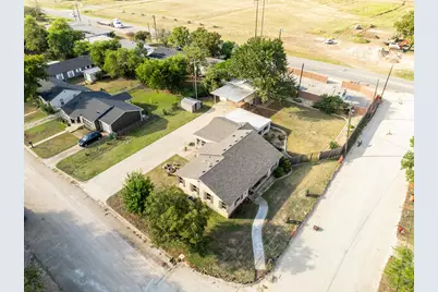 1500 W 10th Street, McGregor, TX 76657 - Photo 30