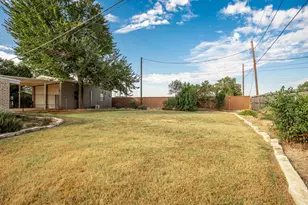 1500 W 10th St, McGregor, TX 76657 - Photo 26