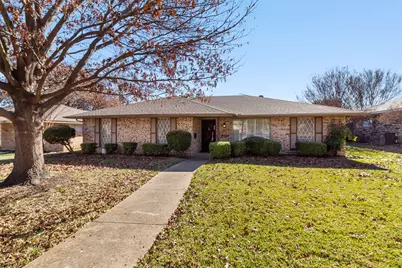 814 Madrid Drive, Duncanville, TX 75116 - Photo 1