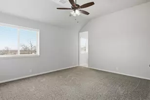 624 Pawprint Holw, Godley, TX 76044 - Photo 32