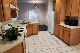 9808 Castlewood Dr, Plano, TX 75025 - Photo 12