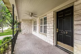 6219 Penrose Ave, Dallas, TX 75214 - Photo 2