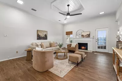 10037 Stoneleigh Drive, Benbrook, TX 76126 - Photo 6