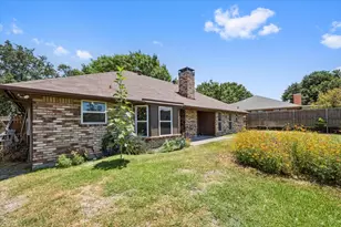 10037 Stoneleigh Dr, Benbrook, TX 76126 - Photo 30