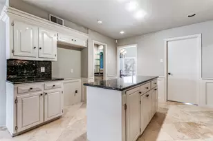 6911 Gateridge Dr, Dallas, TX 75254 - Photo 14