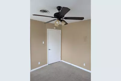 5453 Wayside Avenue, Fort Worth, TX 76134 - Photo 16