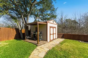 223 Golfers Way, Azle, TX 76020 - Photo 28