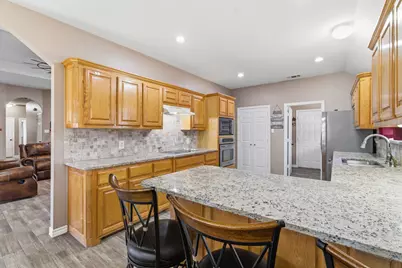 223 Golfers Way, Azle, TX 76020 - Photo 12