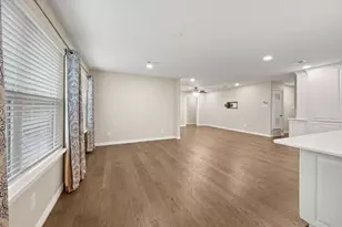 532 Holly Hill Dr, Hurst, TX 76053 - Photo 16