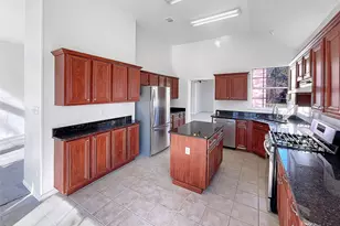 8402 Trail Lake Dr, Rowlett, TX 75088 - Photo 2