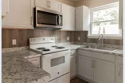 5833 Shadydell Drive, Fort Worth, TX 76135 - Photo 14