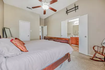 10865 Braemoor Drive, Fort Worth, TX 76052 - Photo 16