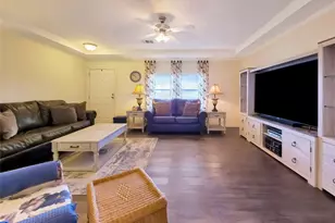 210 N Ave B, Knox City, TX 79529 - Photo 24