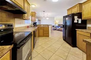 210 N Ave B, Knox City, TX 79529 - Photo 16