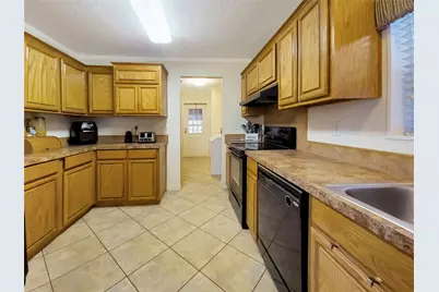 210 N Avenue B, Knox City, TX 79529 - Photo 14