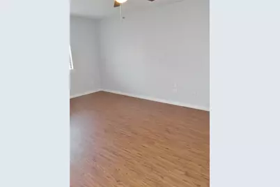 6933 Sunflower Circle N, Fort Worth, TX 76120 - Photo 18