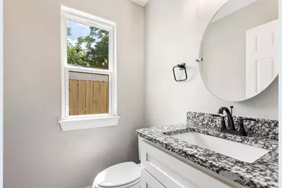 1606 Johnson Street W, Denison, TX 75020 - Photo 8