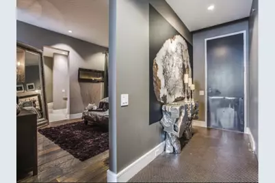 2408 Victory Park Lane #1034, Dallas, TX 75219 - Photo 6