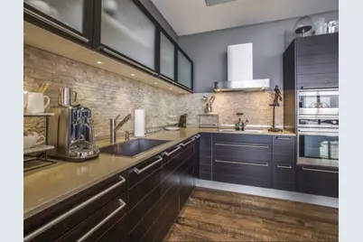 2408 Victory Park Lane #1034, Dallas, TX 75219 - Photo 4