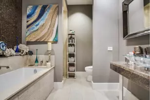 2408 Victory Park Ln, Dallas, TX 75219 - Photo 6