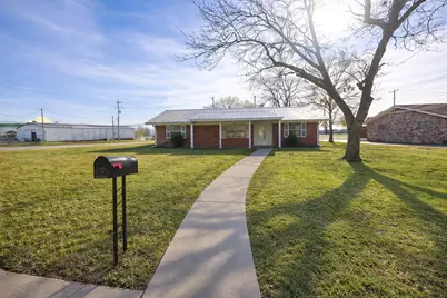 600 Plano Street, Sulphur Springs, TX 75482 - Photo 2