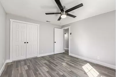 3506 N Houston Street, Fort Worth, TX 76106 - Photo 8